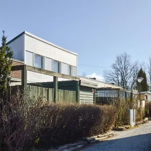 Apartment 2 Bedroom Amazing In Skaerholmen