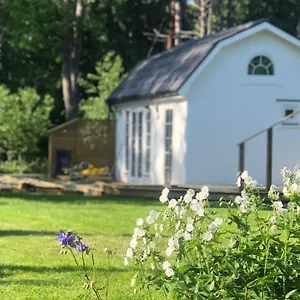 New Mini-villa By The Creek Close To *