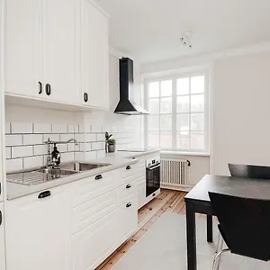 Apartment Beautiful Newly Renovated Flat In Sodermalm