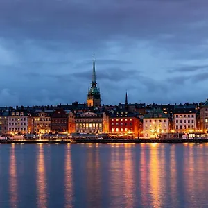 Modern In Bromma Easy Access To & Airport Apartment