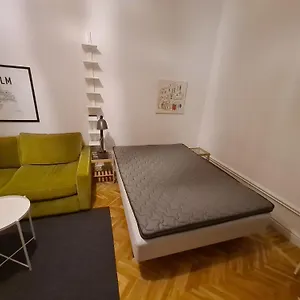 Kg26 *