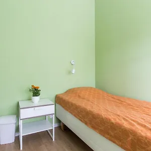 Hostel Kallhaellsbaden Strandhotell *