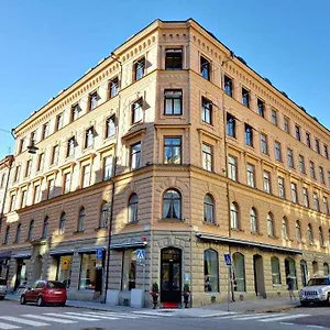 Hansson Sure Collection By Western Stokholm