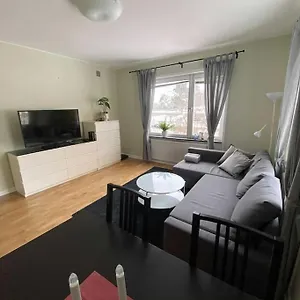 Mysiga Och Smidiga Lagenheter I * Stockholm