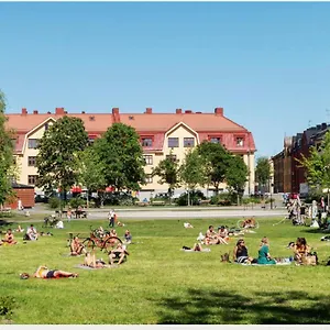 Fresh And Cosy In The Center Of The Stockholm