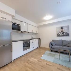 Apartment Ad Long