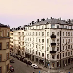 Apartment Inviting In