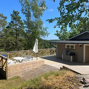 Trevligt Hus Med Vacker Omgivning Ferienhaus