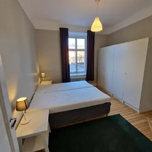 Apartment Upg76 *