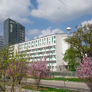 Apartdirect Hammarby Sjostad Ii 3*