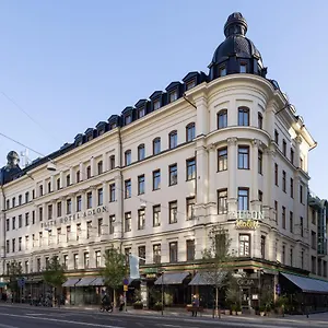 Hotel Elite Adlon 4*