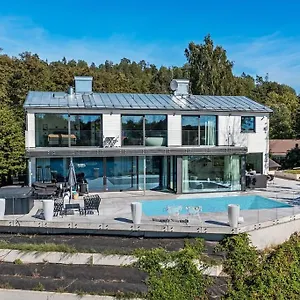 Villa Lyxig I Solsidan *